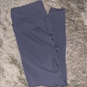 mauve lululemon reveal zen expression size 10